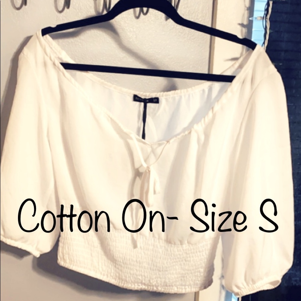 Women’s adjustable off/on shoulder shirts